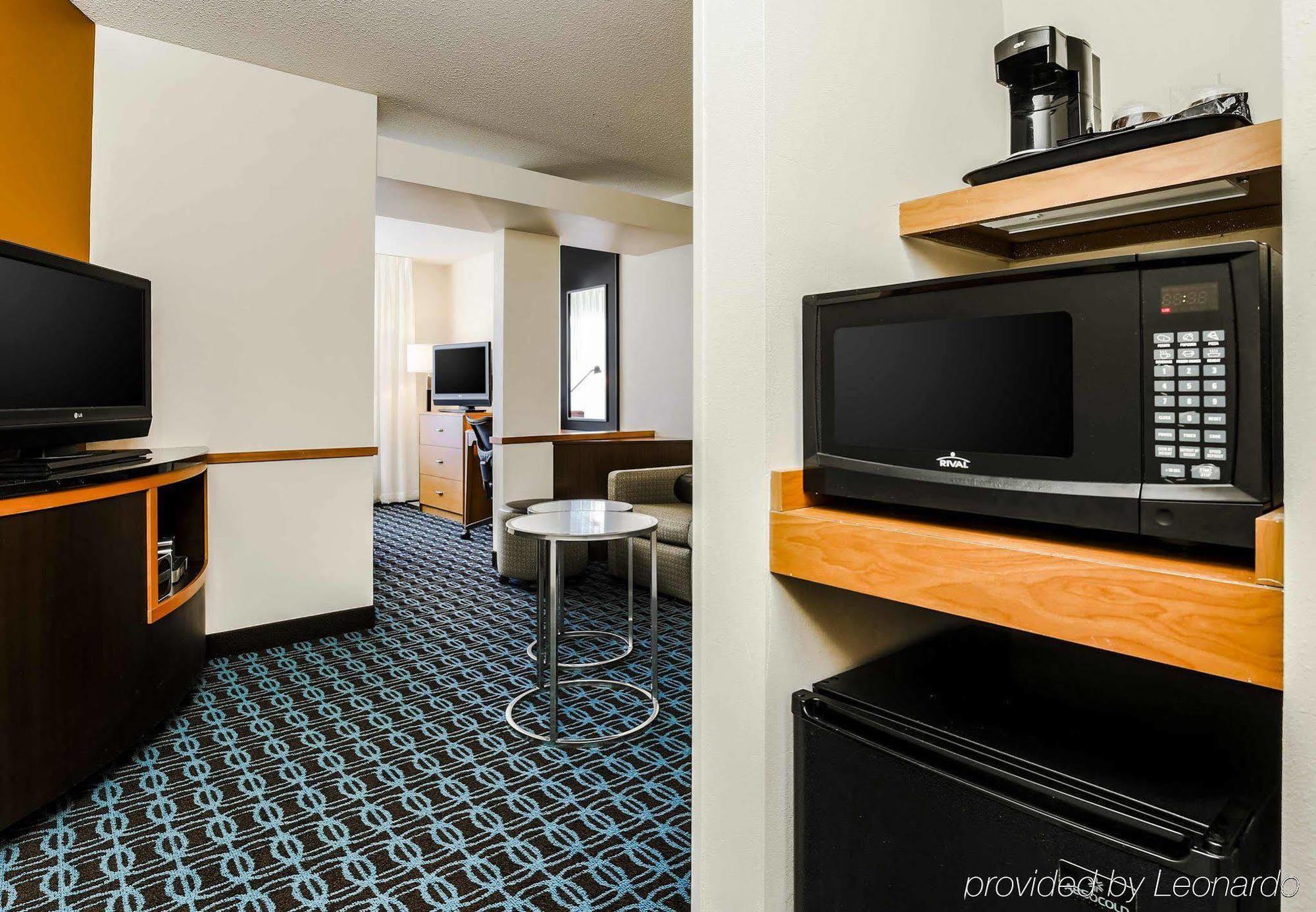 Hotel Fairfield By Marriott 3*